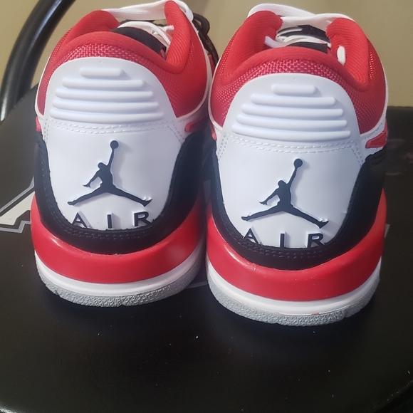 Nike Air Jordan Legacy 312 Low - Picture 3 of 7